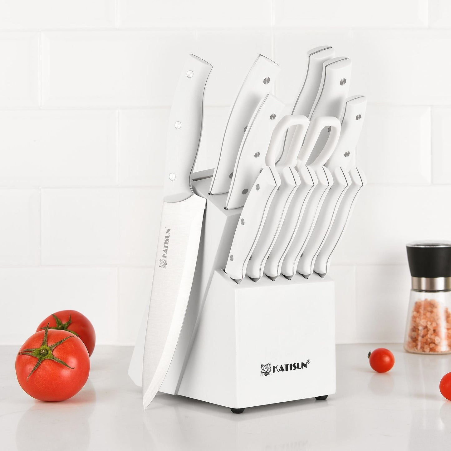 Set 15 couteaux de cuisine – Lames en acier carbone, bloc en bois, aiguiseur intégré & ciseaux
