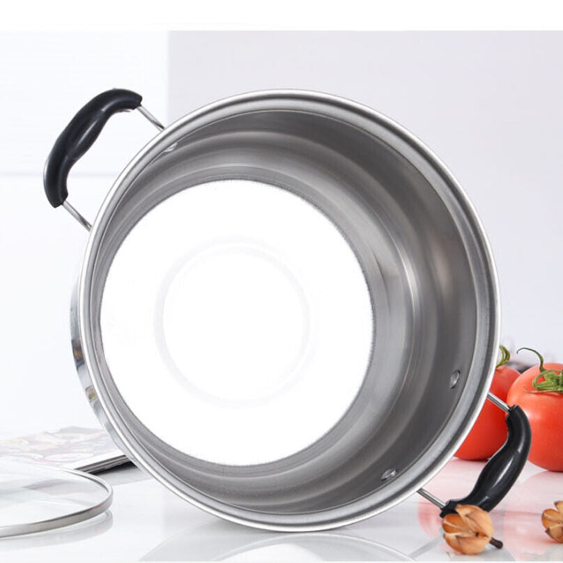 Lot de 5 casseroles en acier inoxydable, compatibles induction, idéales pour la cuisine quotidienne.